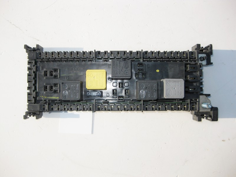 Mercedes-Benz  A1669063901 Блок запобіжників ML W166 GL X166 G-Class W463 Одесса - изображение 1