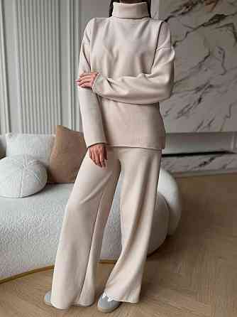 Женский базовый костюм двойка: свитер и брюки турецкая вязка Бежевый, 48/52 Одесса