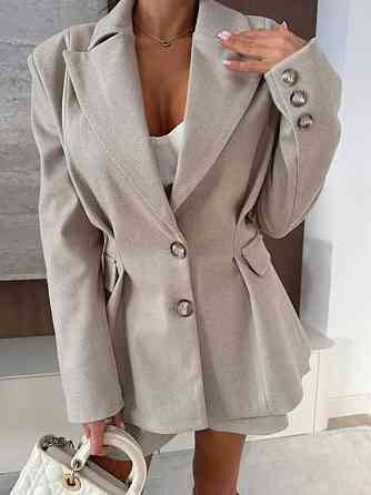 Жіночий теплий класичний костюм-двійка: піджак і шорти кашемір + підклад Бежевий, 46/48 Одеса