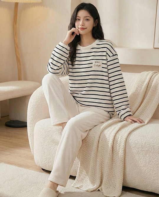 Жіноча тепла плюшева піжама двійка: кофта і штани Одеса - фото 1