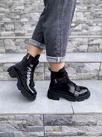 SOTHBY'S Черевики жіночі Sothby 's M-1732 чорні (зима, шкіра лакована) (4232) 41 Коломыя