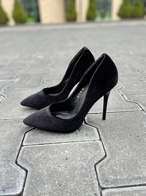 Comer Туфлі жіночі COMER чорні оксамит каблук 11см 39р (1929) Коломыя - изображение 1