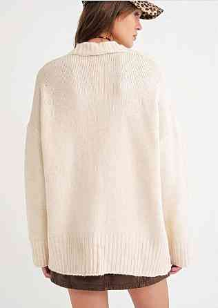 Женский базовый вязаный оверсайз кардиган на пуговицах Одесса