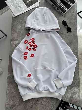 Унисекс худи оверсайз кроя с накатом 