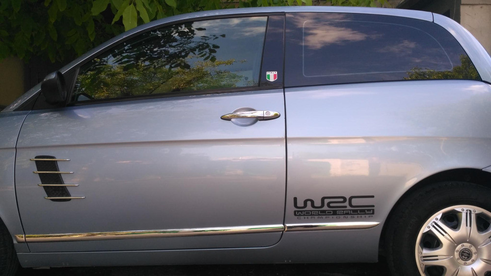 Наклейка на авто Флаг Франция алюминиевая на авто Киев - изображение 2