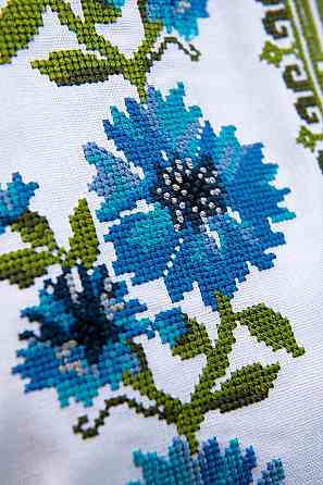 Вишиванка жіноча лляна, білий топ Київ