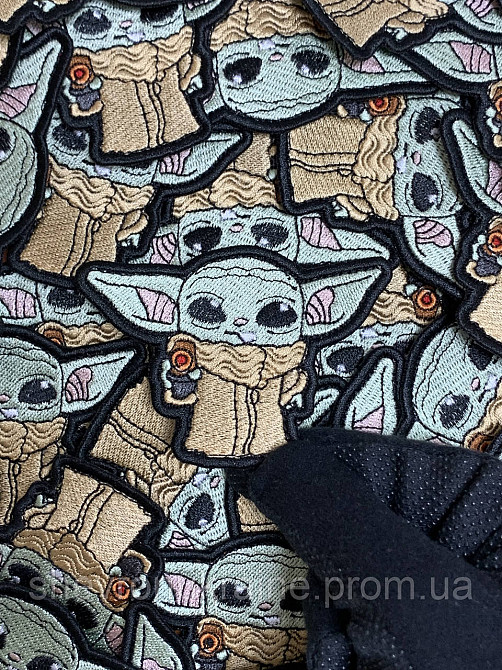 Шеврон малыш йода (Форма контурная. На липучке) Размер 6x8.5см Киев - изображение 4