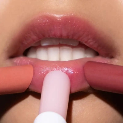 Помада для губ Artdeco Color Booster Lip Balm 08 - Nude (4052136085143) Вінниця - фото 9