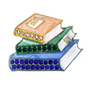 Брошка для одягу стильна книга Київ - фото 1