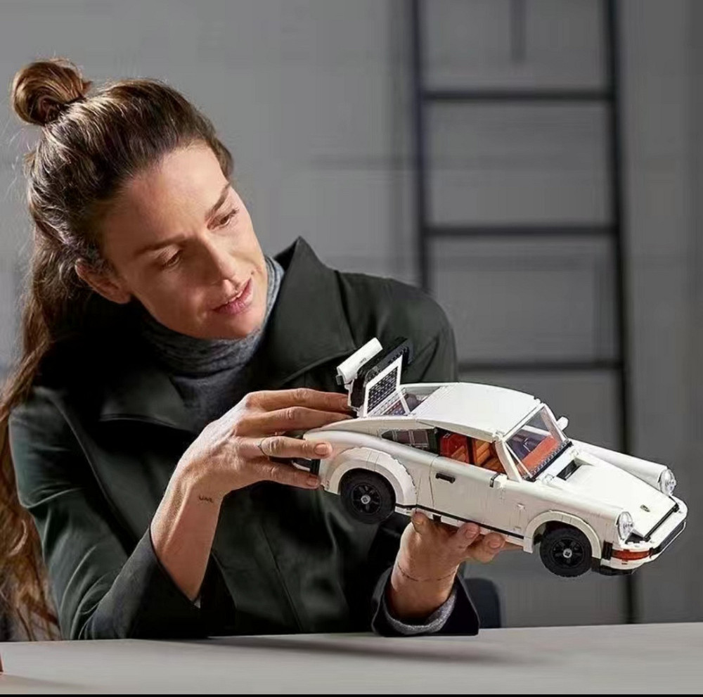 Конструктор машинка   Creator EXPERT Porsche 911 1458 деталей Порш 911 білий Киев - изображение 5