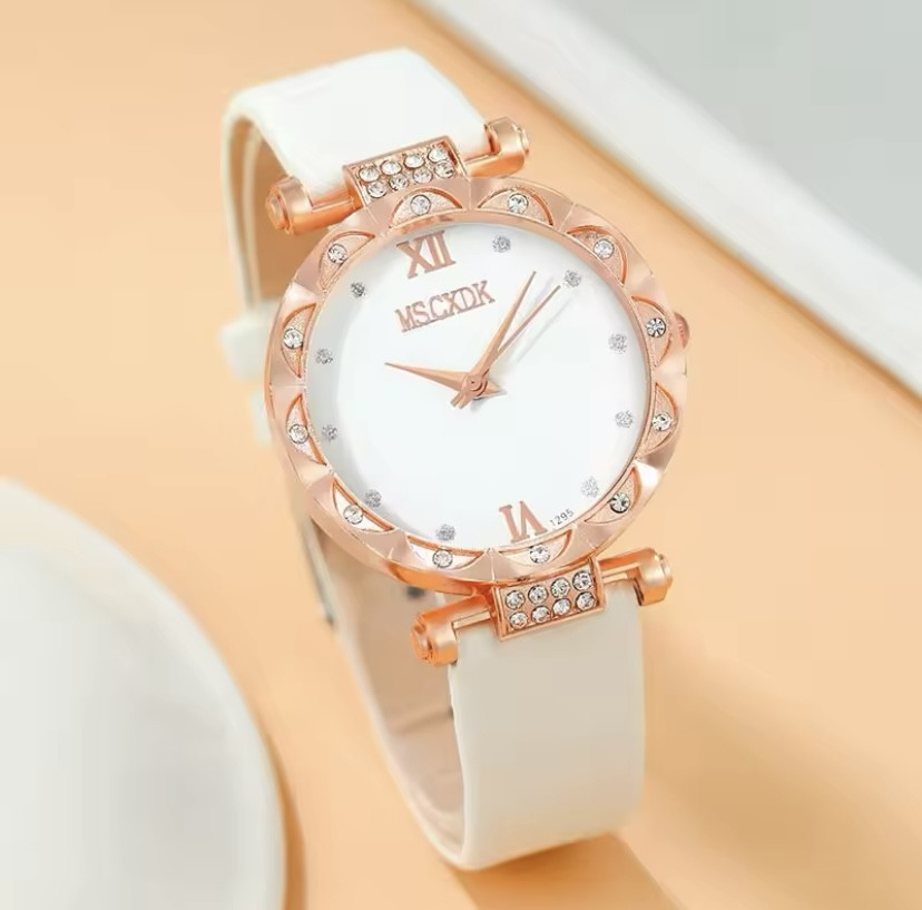 Подарочный набор для женщин Бабочка: наручные часы браслет ожерелье и серьги в подарочной коробочке Киев - изображение 6