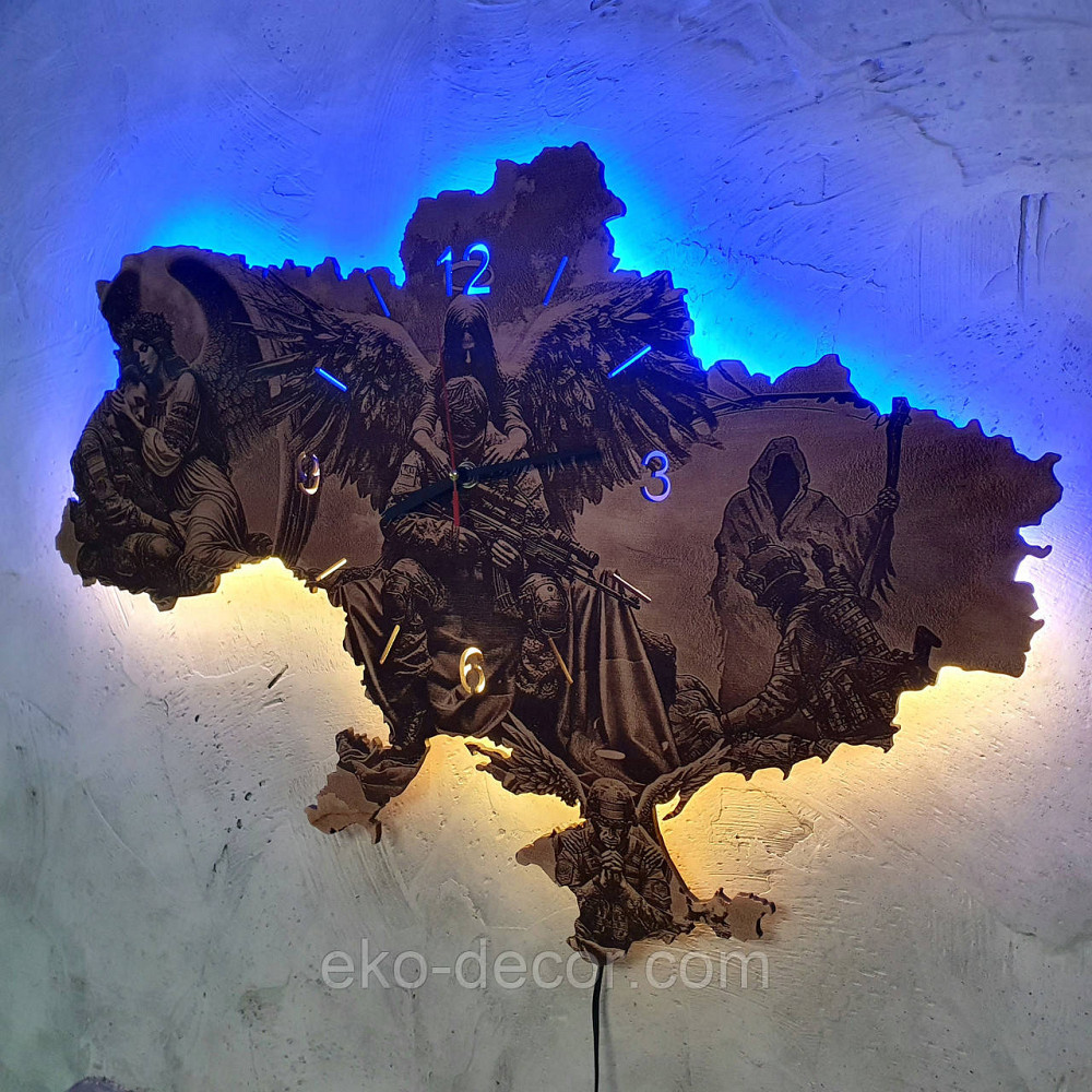 Деревянные настенные часы с подсветкой 