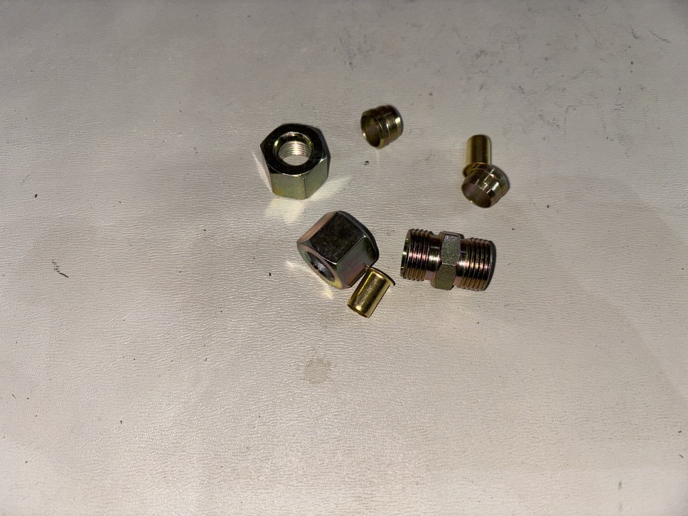 З'єднувач аварійний 12х12 метал Mercedes, MAN. Rider. Харків - фото 1