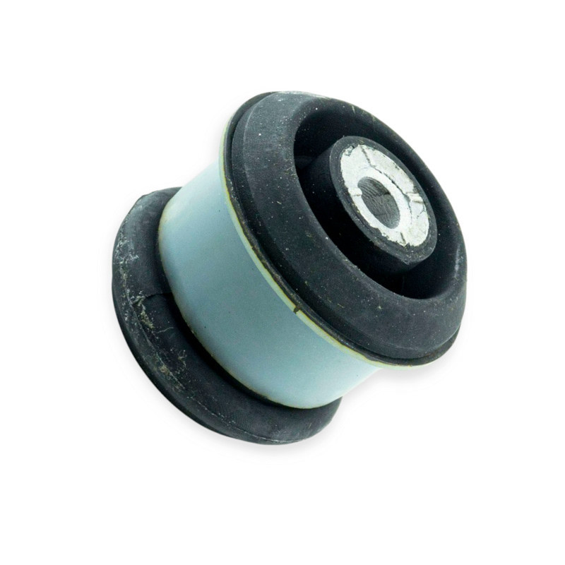 Втулка балки Audi 100 C4 передачі передньої Мукачево - фото 1