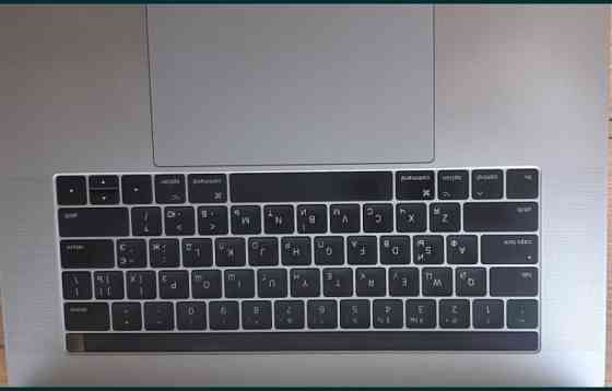 Ноутбук: MacBook Pro 2017 15