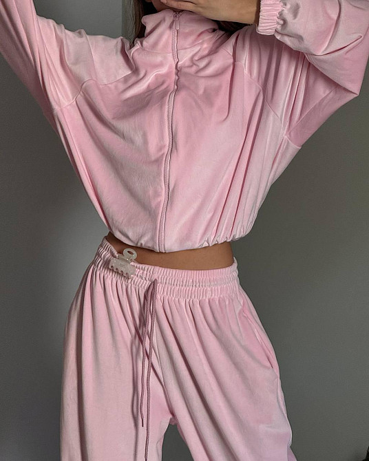 Жіночий стильний костюм оверсайз: кофта та штани турецький велюр спорт Барбі Одеса - фото 4