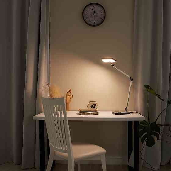 Лампа настільна світлодіодна гнучка Sirius BL-1105-C срібна Коломия