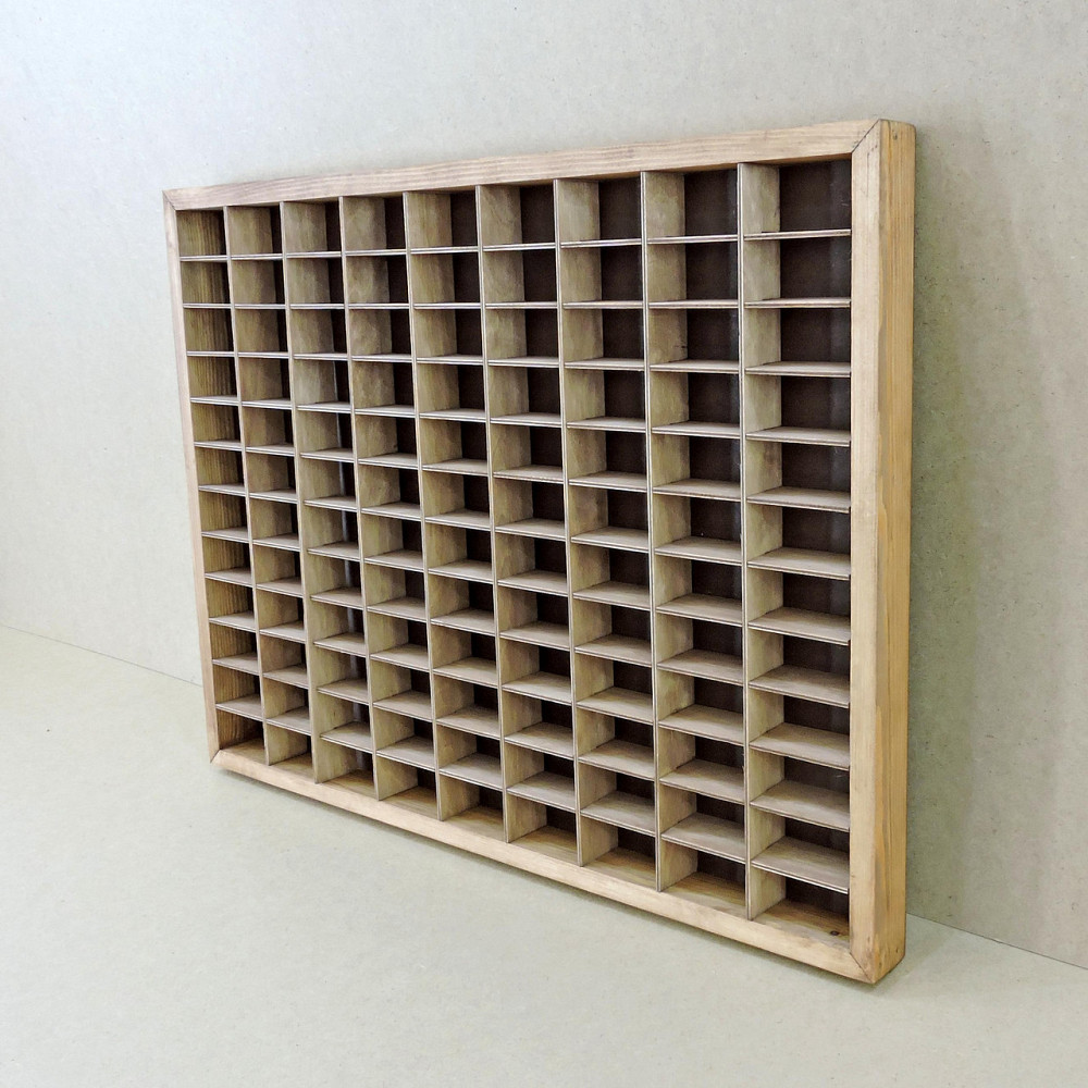 Стеллаж для игрушечных машинок 