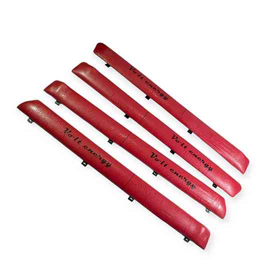 Батони двері) 2101-2107 шкірозамінники червоні (накладки Мукачево