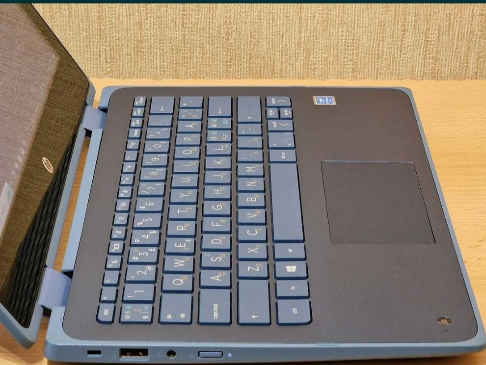 Ноутбук-трансформер: HP PROBOOK X360, 4 ядра. Pentium Silver N5030. Київ - фото 2