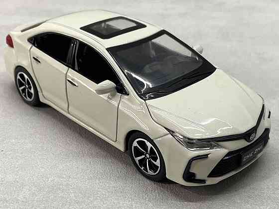 Машинка TK Union Group Toyota Corolla інерційна 1:32 Біла (GT-6258) Чернігів