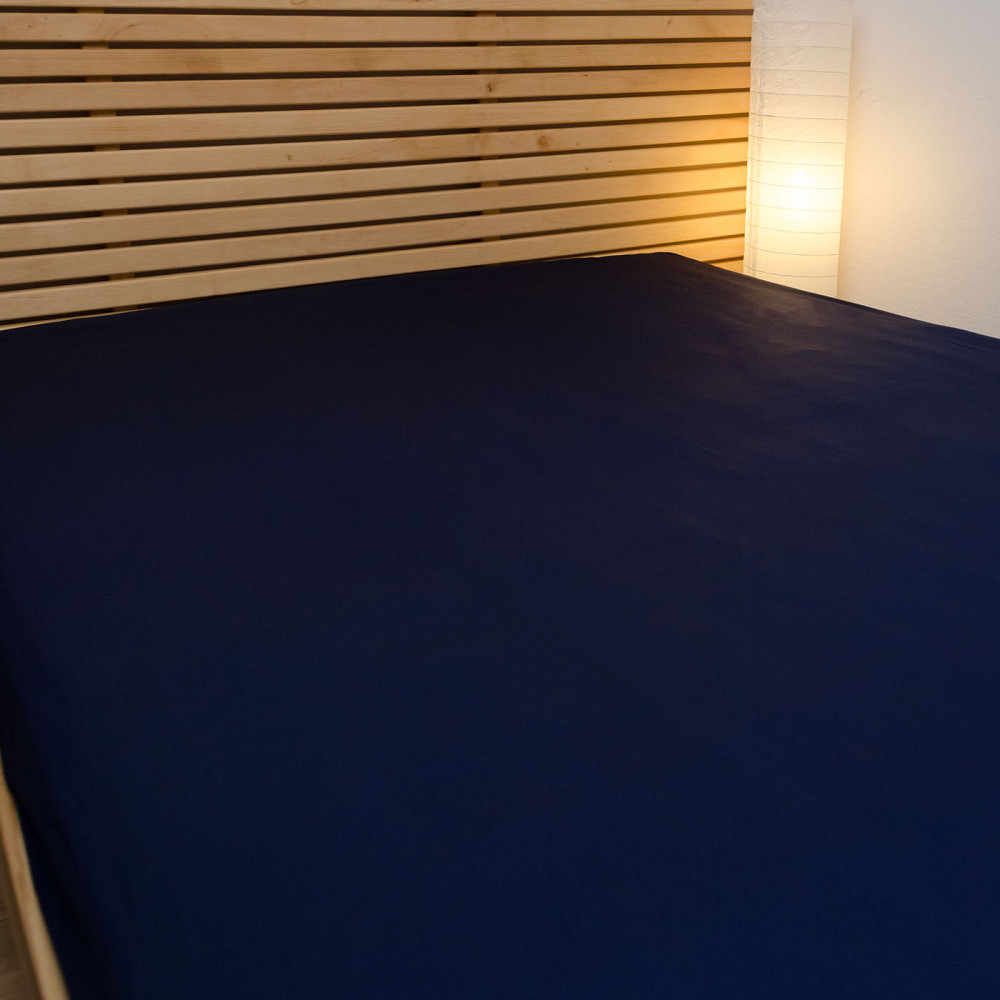 Простирадло на резинці півтораспальне сатин 100% бавовна 140х200х30см 125г/м2 (Темно-синій) Суми - фото 4