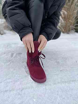 Violeta Черевики жіночі Violeta бордові еко-замша з хутром висота 16.5см підошва 2.5см розмір 3 Коломия