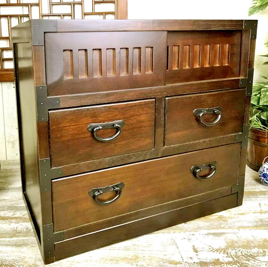 Комод тансу 