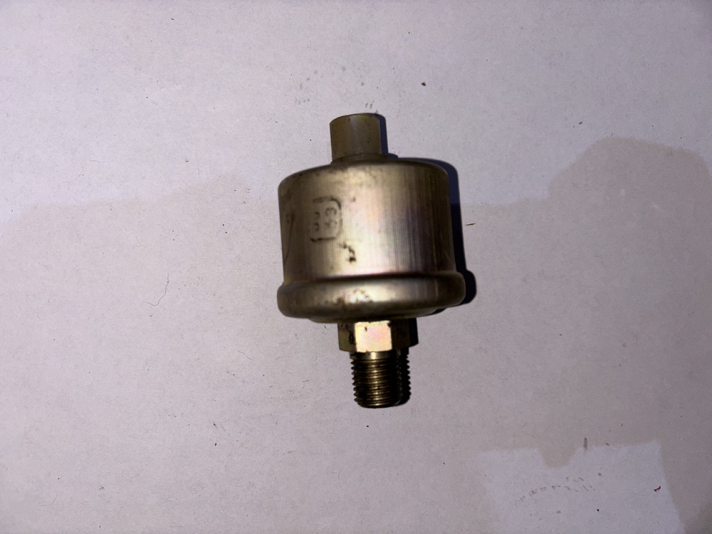 Датчик тиску оливи МТЗ ДД-6Е. Харків - фото 1
