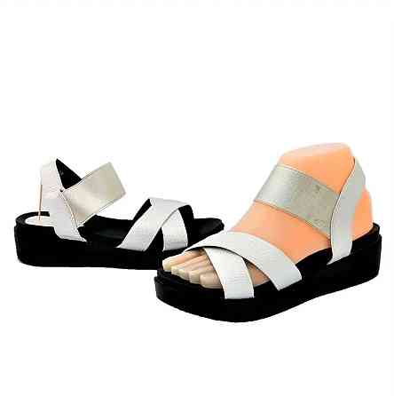 Жіночі Сандалії Босоніжки Білі Гумка Літня Взуття (розміри: 37,38) - 0-4 Дніпро