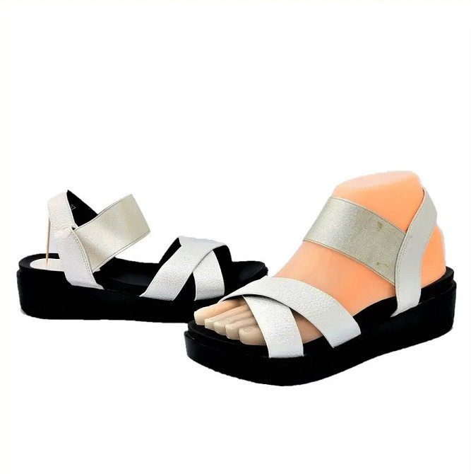 Жіночі Сандалії Босоніжки Білі Гумка Літня Взуття (розміри: 37,38) - 0-4 Дніпро - фото 1