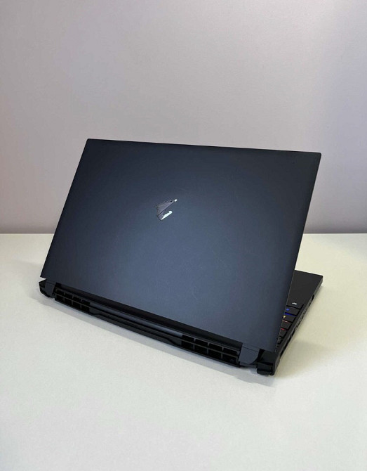 Gigabyte Aorus 15,6" Full HD IPS / RTX 3070 8 Gb / i7-10870H / 16 Gb / SSD 512 Gb Харків - фото 7