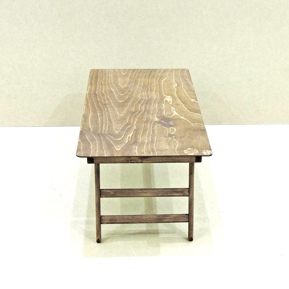 Столик для завтрака 