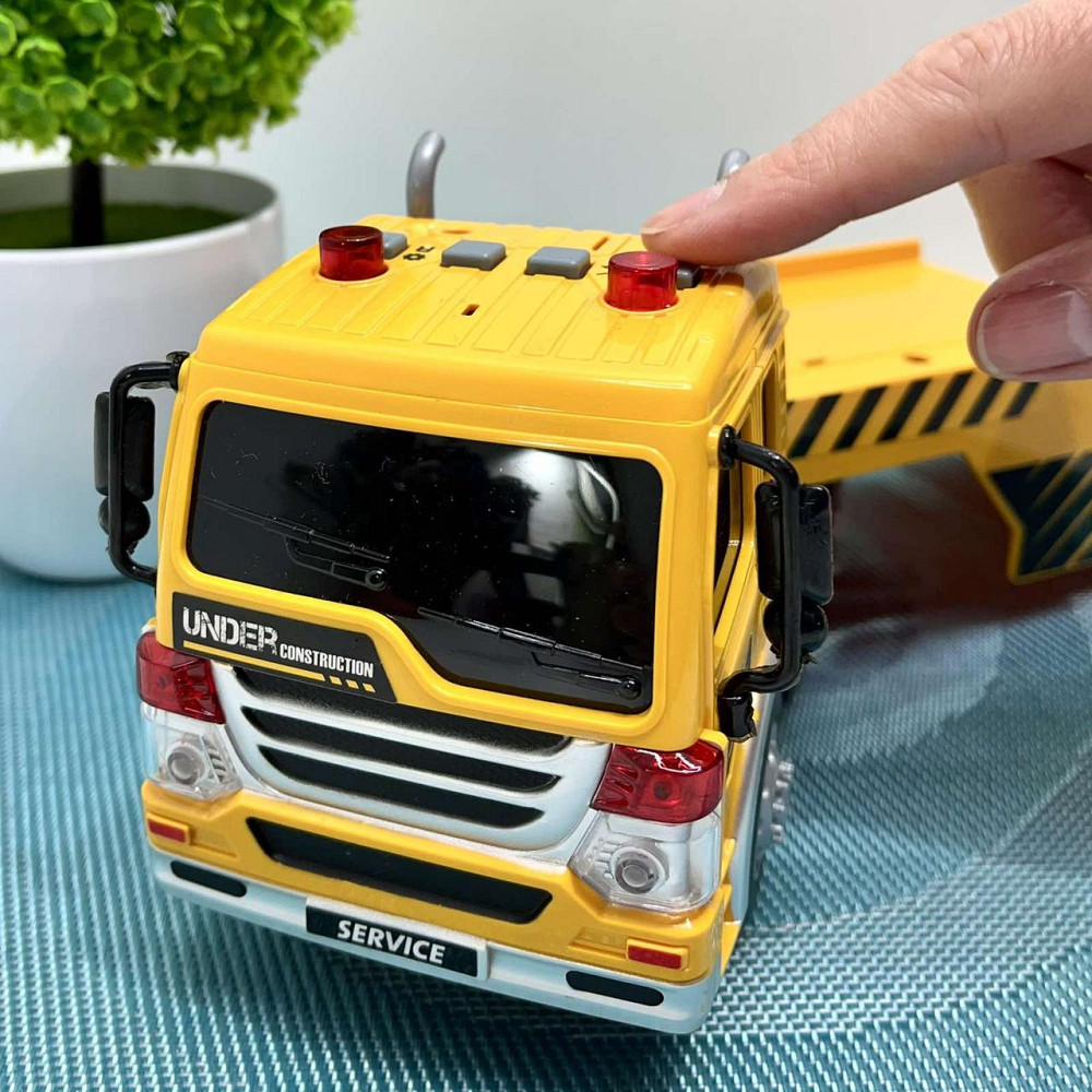 Трейлер будівельний автовоз 2 трактори підсвічування звукові ефекти рухомі деталі інерція гумові шини Жовтий (WY 578 C) Чернігів - фото 9