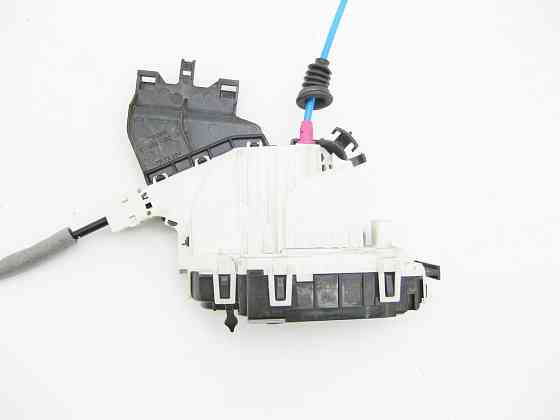 Mercedes-Benz  A2047302935 Замок задніх лівих дверей + A1177320108 кріпильна пластина + A1177600204 трос на ручку відкриття дверей внутрішню E-class W Одесса