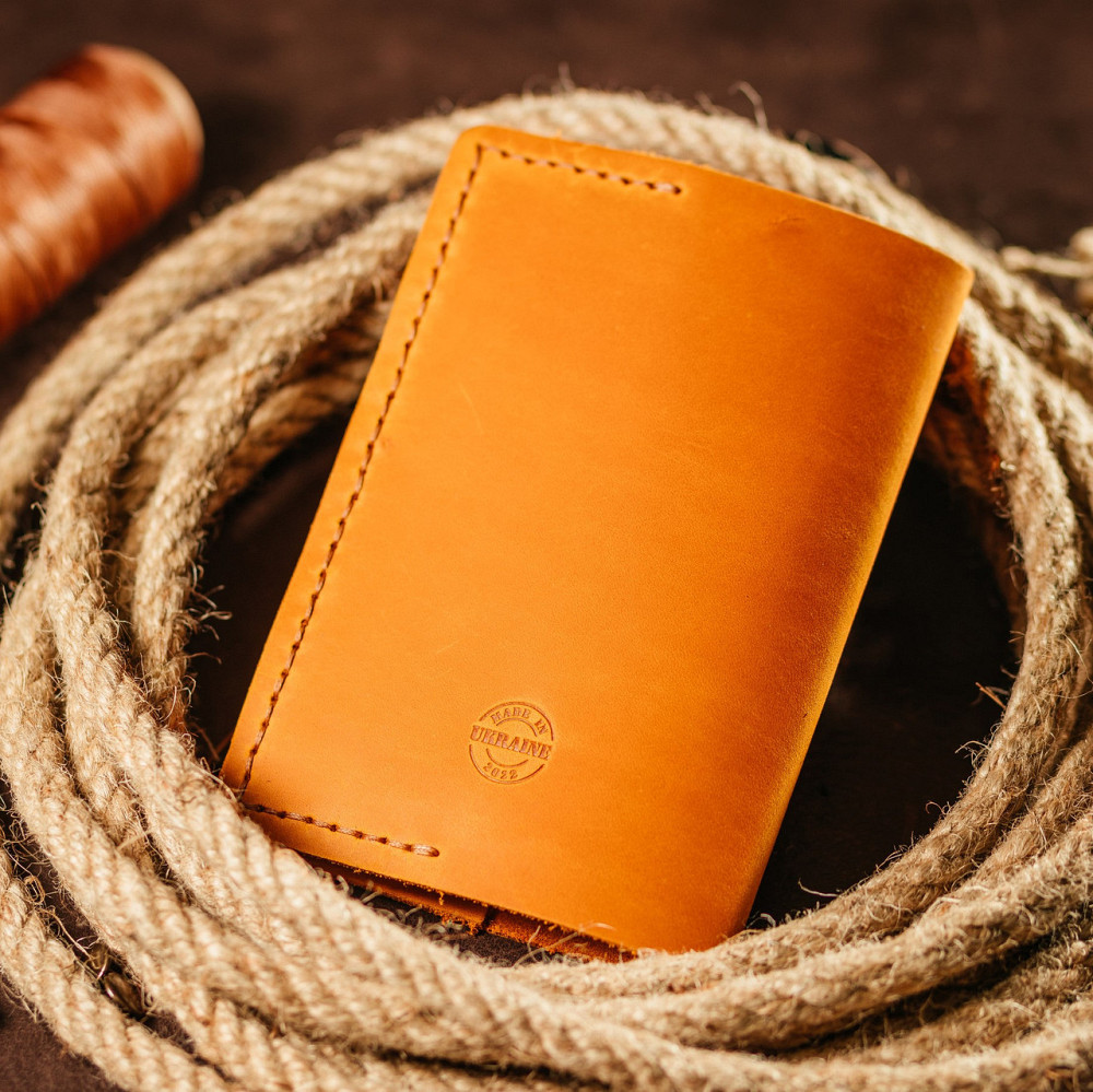 Паспортниця UA  Рудаа шкіряна, модний стильний чохол зі шкіри з тисненням, обкладинка на паспортMasterSem Київ - фото 3
