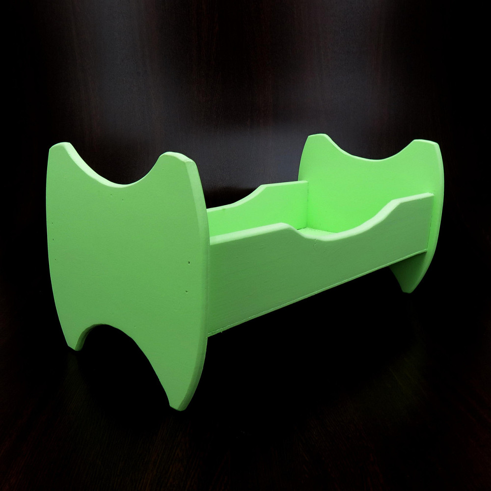 Кровать для кукол 