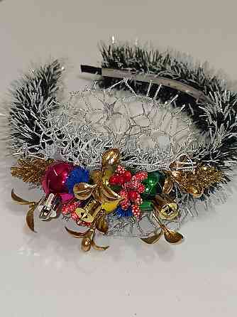 Обруч на голову с мишуры и новогодними игрушками one size разноцветный ручная работа Киев