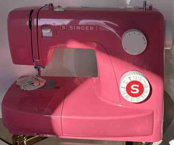 Швейна машинка Singer Simple 3232 Киев