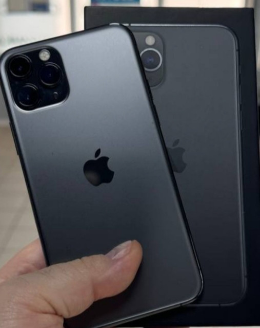 Айфон: Apple iPhone 11 Pro 64Gb. 100% Neverlock. Київ - фото 1