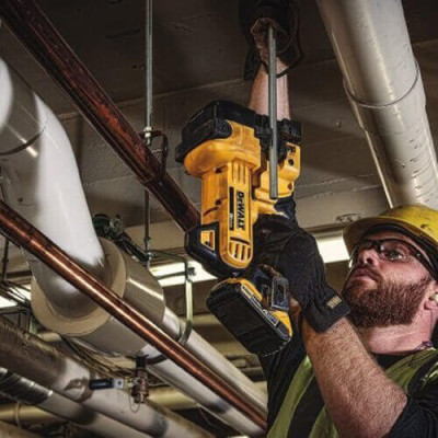 Болторез DeWALT аккумуляторный 18V XR Li-lon, для шпилек M6, M8, M10 и M12, кейс TSTAK (без АКБ и ЗУ) (DCS350NT) Винница - изображение 5