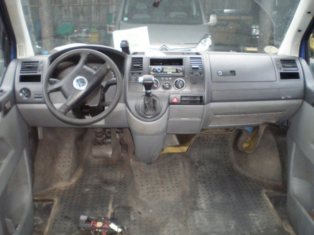 Панель салону передня (торпедо) VW T5 (Transporter) 2003-2010 Ковель - фото 1