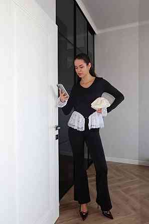 Жіночий елегантний костюм-двійка: кофта з мереживом і штани-кльош дайвінг+францезьке мереживо Білий, 46/48 Одеса