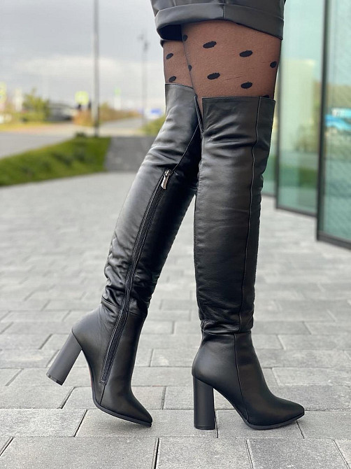 Nivelle Ботфорти демісезонні жіночі з натуральної шкіри чорні на підборах 5493 / Чоботи весна-о Коломия - фото 1