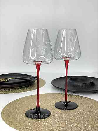 Набір високих келихів 6 шт. для вина 570 мл «Червоний стиль» прозорий із червоною ніжкою Київ