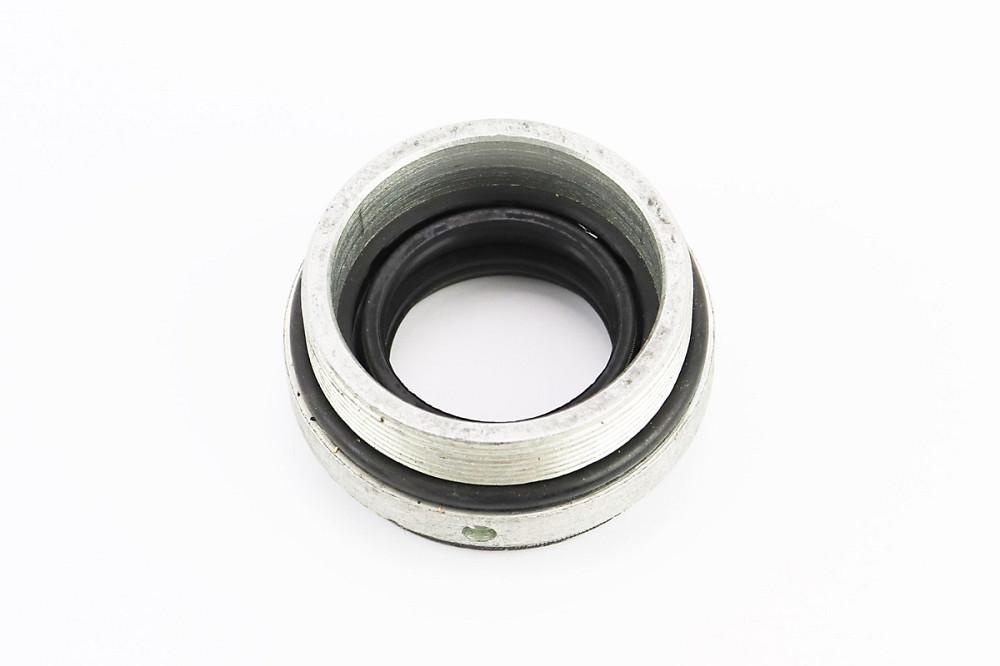 Гайка моста з сальником МТ Київ - фото 1