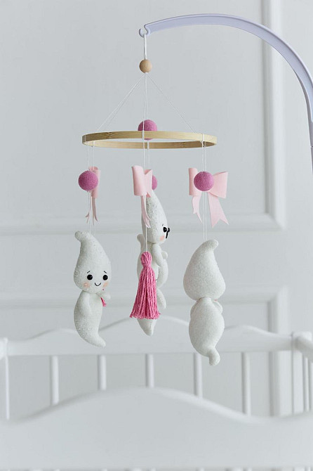 Дитячий музичний мобіль на ліжечко для немовлят WoollyFox "Добрі привиди" на 35 мелодій Київ - фото 1