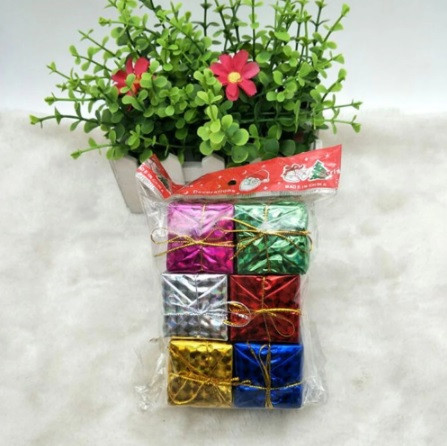 Набор елочных игрушек Подарочки 6 штук 55 на 55 на 60 мм разноцетный Киев - изображение 1