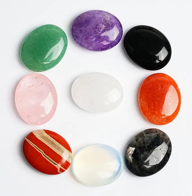 Набір з 9 натуральних кристалів 20 мм. в мішечку | Овальні камені для масажу пальців, спа, декору та Київ - фото 1