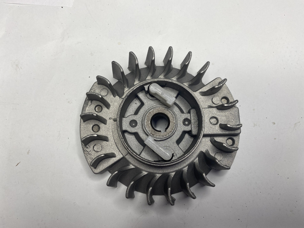 Магнето бензопила Goodluck GL 4500/5200 (пластиковые собачки) Мукачево - изображение 1